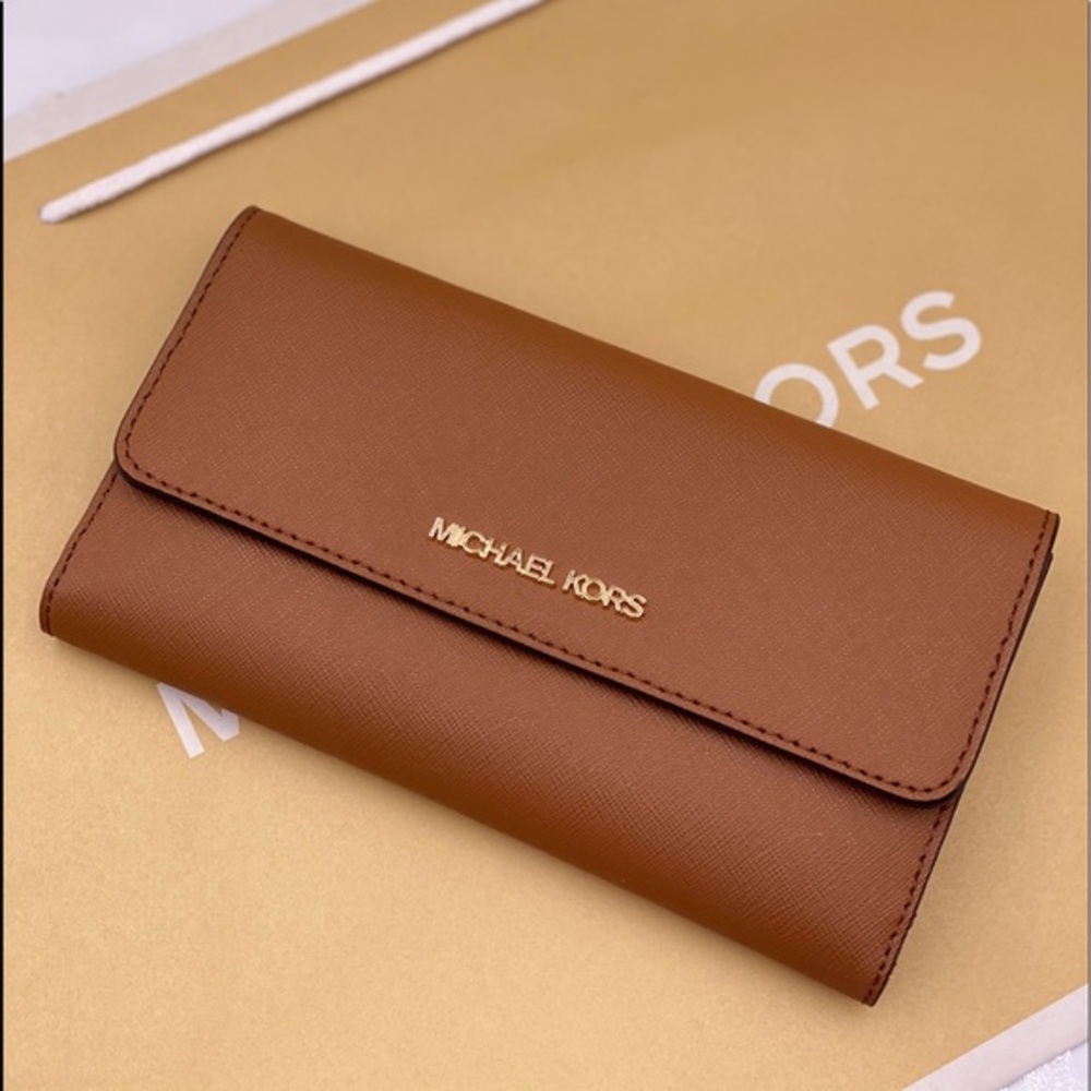 Michael Kors Trifold Wallet Luggage